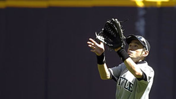 ichiro-suzuki-ap2.jpg